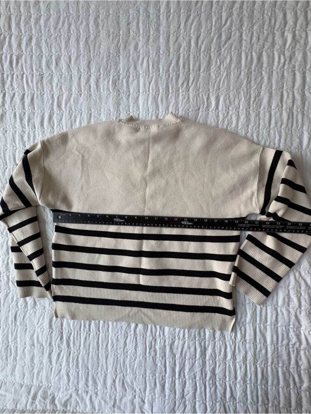Abercrombie & Fitch Cream and Black Striped Crewneck Sweater - Picture 5 of 6